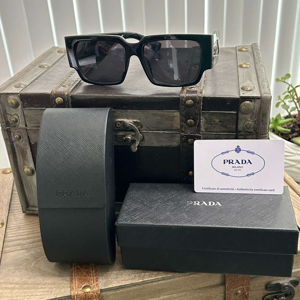 Prada Black Rectangular Frame Sunglasses with Dar… - image 2